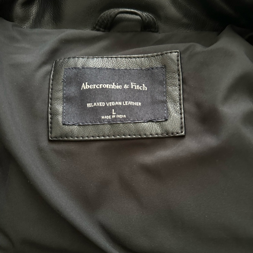 Abercrombie & Fitch Black Puffer Jacket